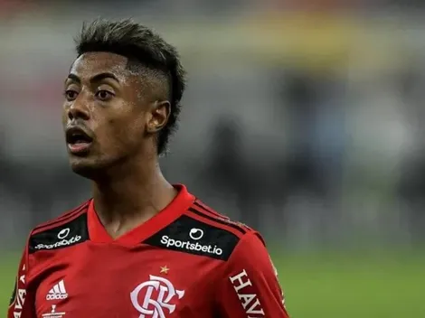 "Toda hora sai alguma coisa"; Bruno Henrique desabafa sobre polêmicas da imprensa e páginas do Instagram do Flamengo