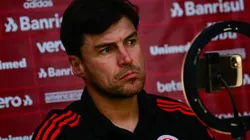 Foto: Luiz Erbes/AGIF | Medina precisou improvisar no setor esquerdo