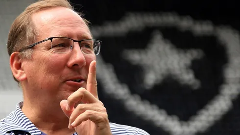 Foto: Vitor Silva/Botafogo - Textor segue atrás de reforços.