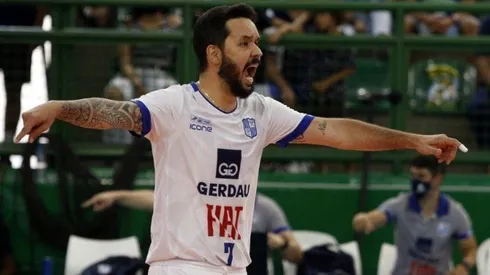 O campeão olímpico William Arjona é um dos mais experientes no time mineiro (Orlando Bento/Minas Tênis Clube)