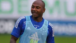 Foto: (Fernando Alves/AGIF) - Sassá, ex-Cruzeiro, foi apresentado como mais novo jogador do CSA nesta sexta (8)