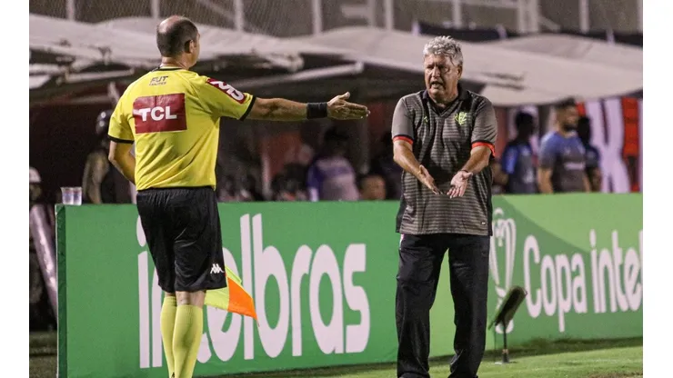 Foto: Renan Oliveira/AGIF - Geninho tem desfalque para estreia na Série C
