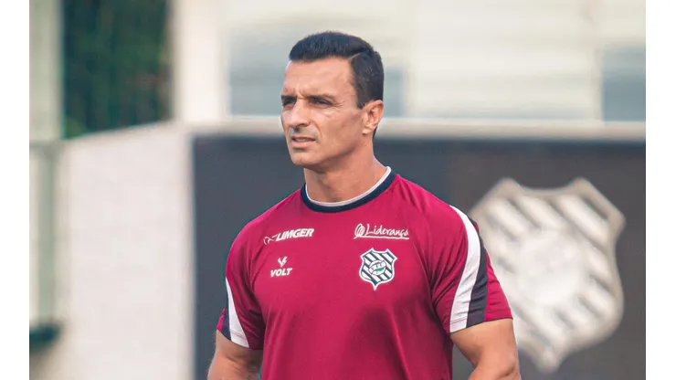 Foto: (Flickr Oficial Figueirense/Patrick Floriani/FFC) - Júnior Rocha deve ganhar um reforço já conhecido pela torcida do Figueirense nos próximos dias