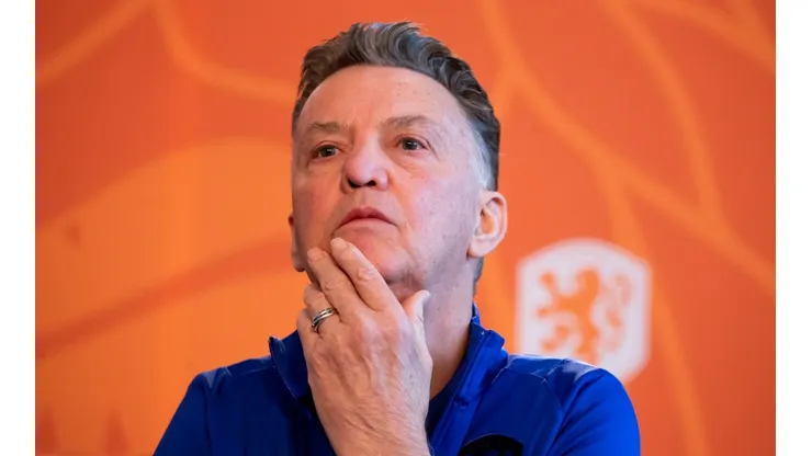 Louis Van Gaal não seguirá no comando da Holanda após a Copa do Mundo; Federação já definiu substituto para ele