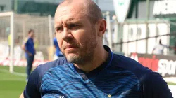 Fernando Moreno/AGIF. Mozart, técnico do Azulão, lamentou a derrota mas exaltou o desempenho da equipe contra o rival