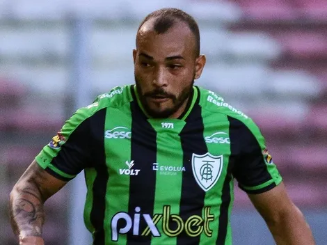 Cruzeiro não para em Rodolfo e encaminha contratação de atacante que estava no futebol árabe