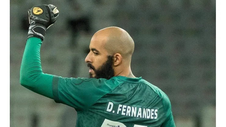 Após ato violento, Danilo Fernandes tem data para retorno aos gramados; VEJA