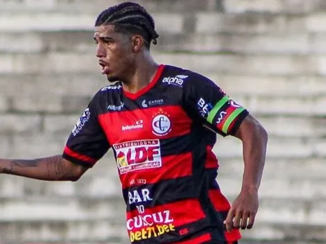 TRABALHO PESADO! Rafinha se apresenta ao Vila Nova e 'chama' responsabilidade na defesa