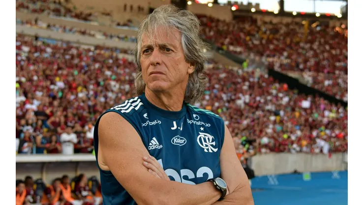 Foto: Thiago Ribeiro/AGIF | Titular de Jorge Jesus no Fla em 2019 é oferecido ao Botafogo