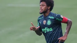 Marcello Zambrana/AGIF - Luiz Adriano é igualado por Benzema na Champions