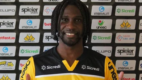 Foto: Divulgação/Criciúma EC - Negueba chegou em 2022 para a disputa da Série B