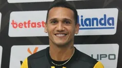 Foto: (Flickr Oficial Criciúma/Celso da Luz/Assessoria de imprensa Criciúma E.C) - Thiago Alagoano foi oficialmente apresentado pelo Criciúma nesta quarta (6)