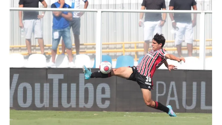 Foto: Flickr Oficial São Paulo FC/Rubens Chiri | João Moreira cai nas graças da torcida tricolor