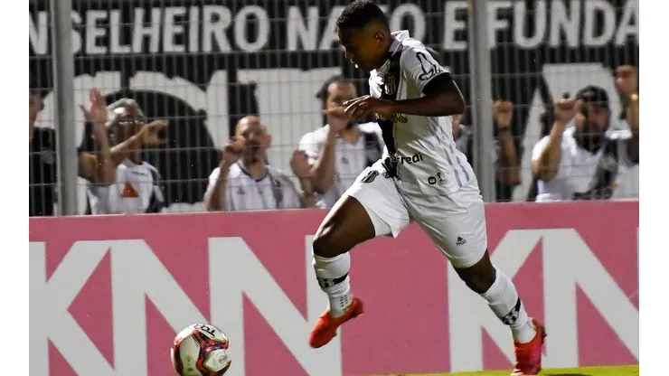 Foto:PontePress/ÁlvaroJr | Niltinho é um dos reforços do Timbu para a temporada