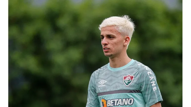 FOTO: LUCAS MERÇON / FLUMINENSE F.C - Gabriel Teixeira (foto) foi emprestado pelo Fluminense ao Grêmio até o fim de 2022