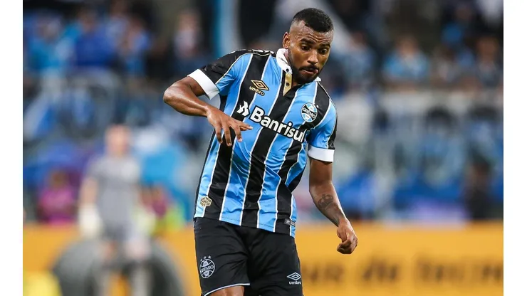 Foto: Pedro H. Tesch/AGIF - Léo Gomes: não atua como profissional pelo Grêmio há mais de 2 anos