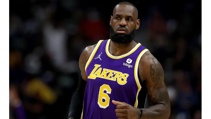 Sean Gardner/Getty Images - LeBron James foi criticado por Kareen