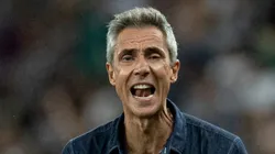 Foto: Jorge Rodrigues/AGIF - Paulo Sousa segue muito pressionado.