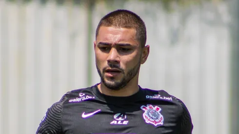 Foto: Felipe Szpak/Corinthians - João Pedro não conseguiu se firmar.
