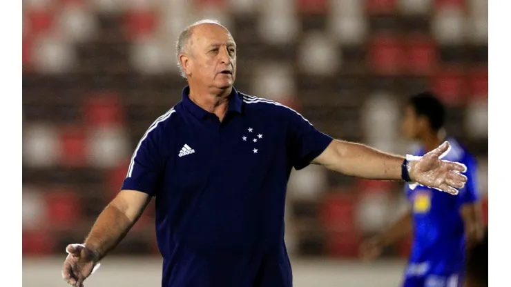 Foto: Thiago Calil/AGIF - Titular de Felipão em 2020 interessa à equipe da Série A do Brasileirão
