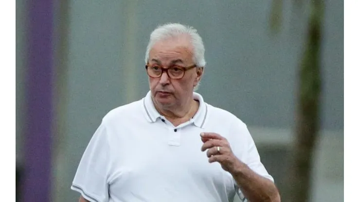Foto: Rodrigo Coca/Ag. Corinthians - Roberto de Andrade vai precisar tomar uma atitude.