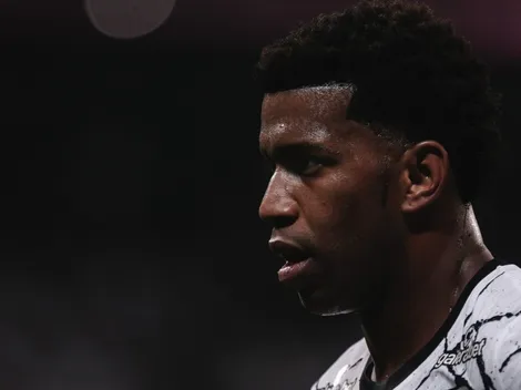 “Tem jogado com melhor qualidade”; Futuro de Gil é ‘revelado’ por dirigente importante do Corinthians