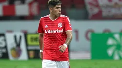 Carlos Palacios tem negociações com o Vasco (Foto: Fernando Alves/AGIF)