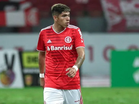 “Negociações em andamento”; Vasco não para em Palacios e negocia com atacante e dois zagueiros