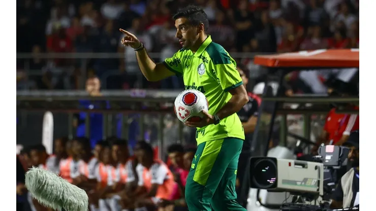 "Mérito dele"; velho conhecido do Palmeiras manda a real sobre Abel e expõe opinião sobre o Choque-Rei