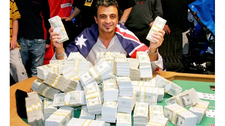 É preciso uma verdadeira bolada para jogar todos os torneios da WSOP (Foto: Getty images)