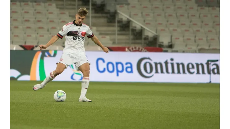 Foto: Robson Mafra/AGIF
