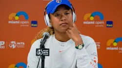 Robert Prange/Getty Images - Osaka rebateu "ideia" de Tsitsipas