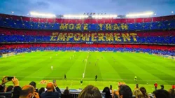 Camp Nou esteve lotado em goleada do Barça sobre o Real Madrid na Champions Feminina