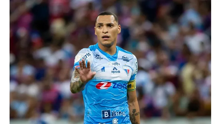 Marcelo Paz expõe futuro de Titi no Fortaleza: “É a única forma”