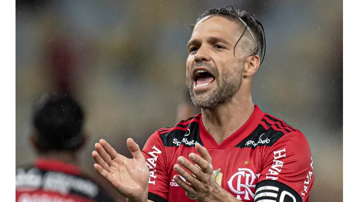 Diego Ribas não deve continuar no Flamengo (Foto: Jorge Rodrigues/AGIF)