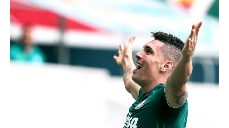 Foto: Ale Cabral/AGIF - Grêmio não para em Moisés e quer atacante que se destacou na China