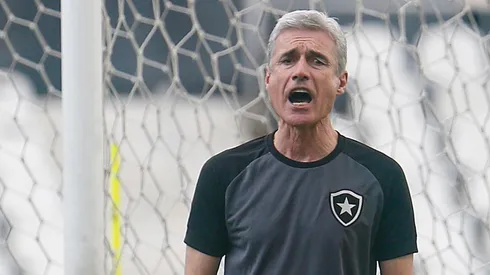 Luís Castro expõe comparação com outros técnicos portugueses; CONFIRA