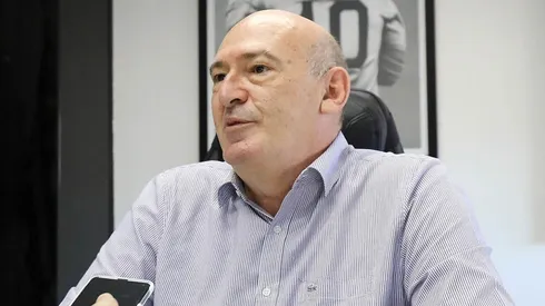 Rueda sinaliza vender titular do Santos para Europa e revolta torcida; Veja!