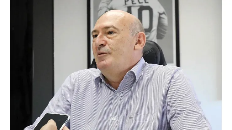Rueda sinaliza vender titular do Santos para Europa e revolta torcida; Veja!
