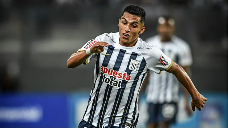 Ex-Palmeiras crava sobre Kevin Serna no Flu