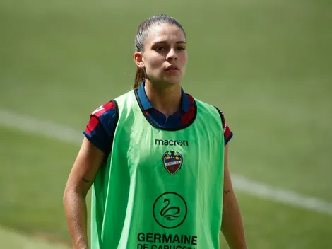 Promessa do futebol feminino, brasileira Gio Queiroz revela ter sofrido assédio psicológico no Barcelona