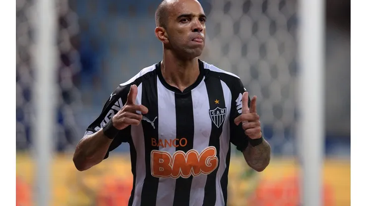 Foto: Fernando Soutello/AGIF - Diego Tardelli tem futuro no Galo exposto