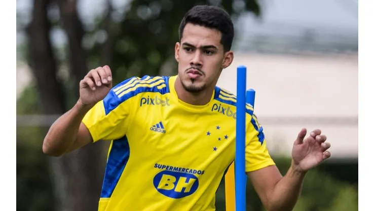 Foto: Gustavo Aleixo/Cruzeiro/Divulgação - Oliveira: envolvido em lance polêmico com Hulk no 1º clássico do ano