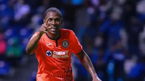 Manuel Velasquez/Getty Images - Angulo é um dos alvos do Santos