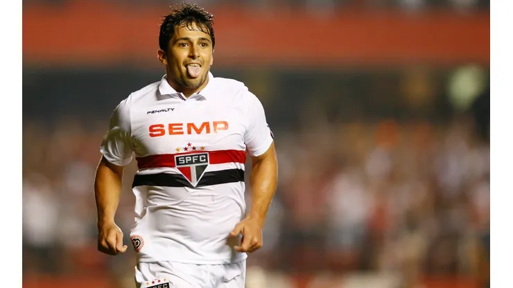 Aloisio, ex-São Paulo, estava na mira do Grêmio (Foto: Piervi Fonseca/AGIF)