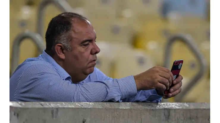 Foto: Thiago Ribeiro/AGIF - Marcos Braz deve trabalhar para empréstimos de Renê e Ramon, lateral-esquerdos do Flamengo