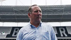 Árbitro relata confusão em súmula e Textor é informado no Botafogo; Entenda