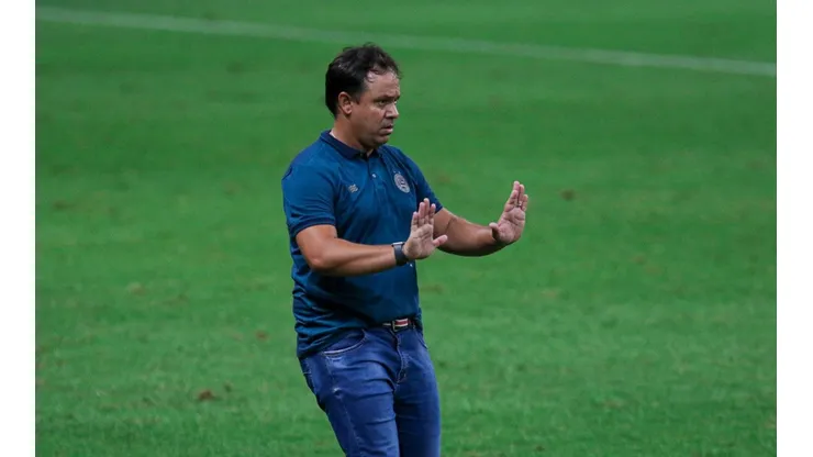 Foto: Fernando Alves/AGIF | Dado Cavalcanti deu espaço para o Matheus Bahia no time principal
