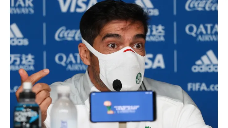 Foto: CESAR GRECO - Abel Ferreira renovou com Palmeiras até dezembro de 2024 e declarou que pretende cumprir acordo até o fim