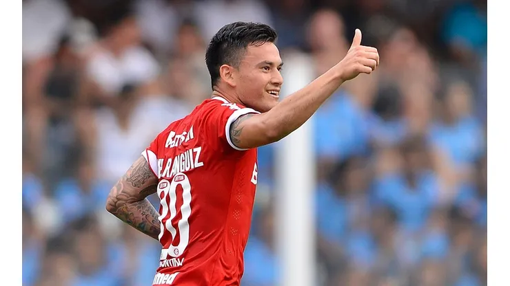 Foto: Mauro Horita/AGIF - Aránguiz tem contrato no Bayer Leverkusen e estaria no radar do Inter; empresário se manifestou